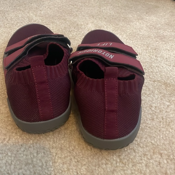 Notorious Lift - Picture 4 of 4